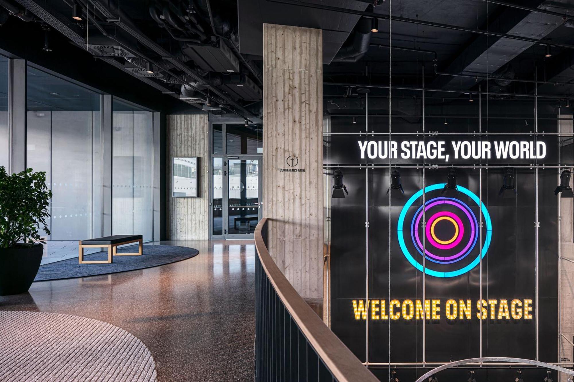 Stages Hotel Prague, A Tribute Portfolio Hotel Ngoại thất bức ảnh