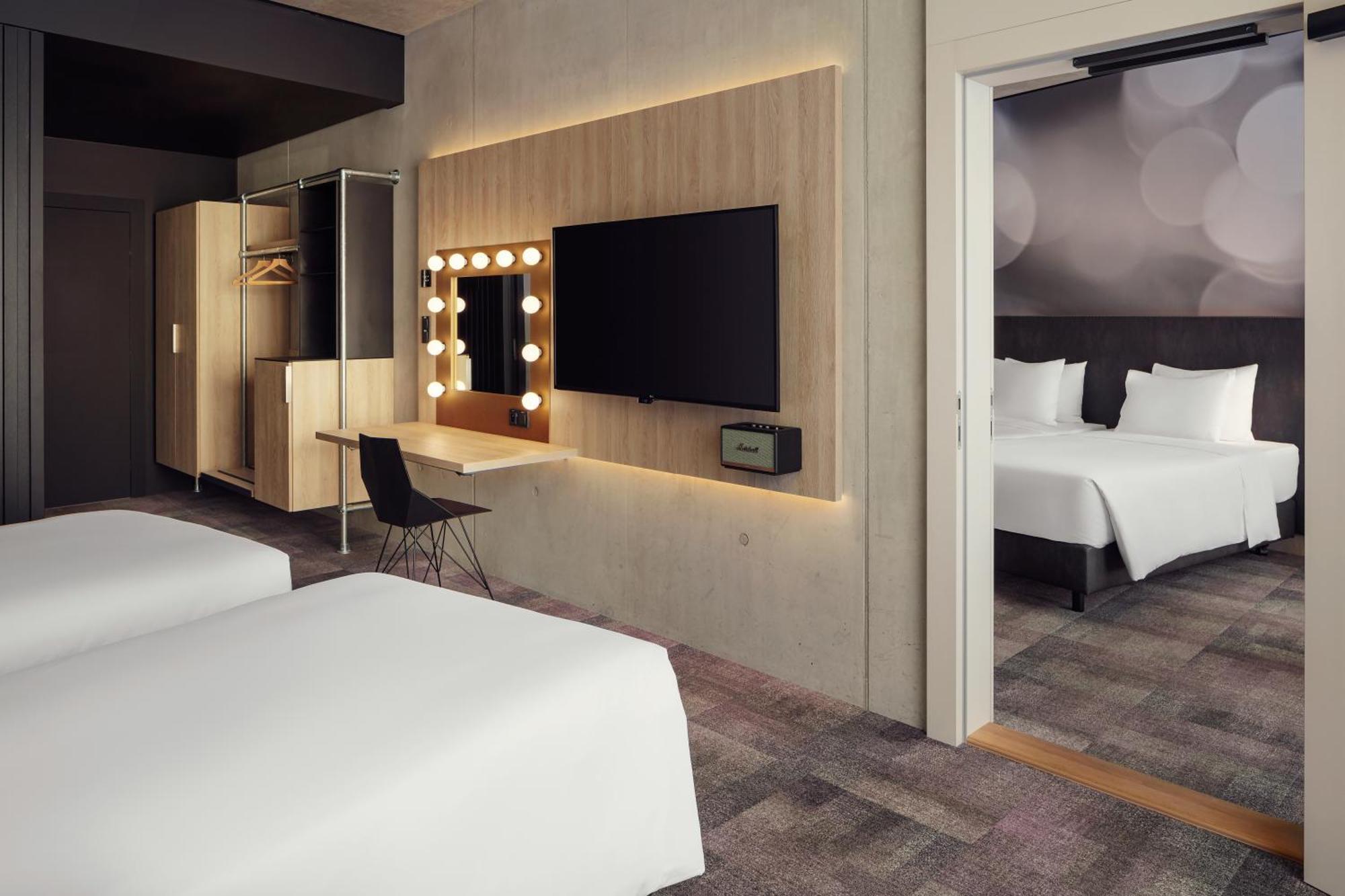 Stages Hotel Prague, A Tribute Portfolio Hotel Ngoại thất bức ảnh